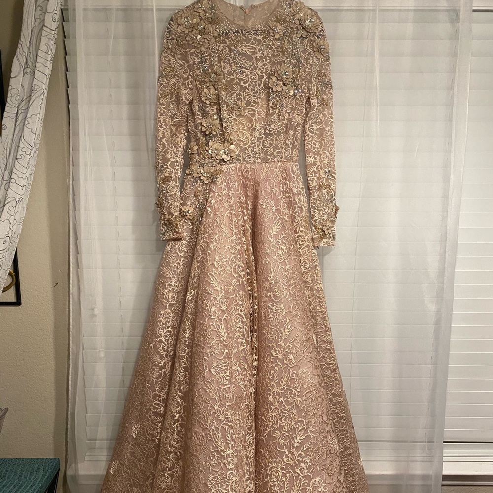Mac duggal ball gown